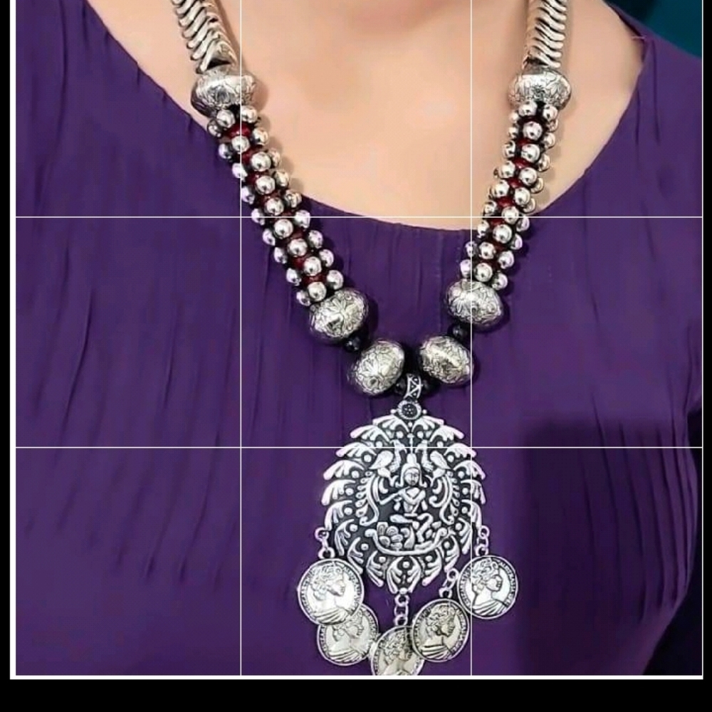Necklace with earrings